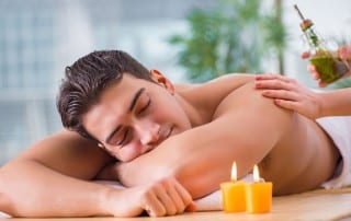 Jak na masáž penisu doma + osobní zkušenost